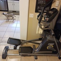 Elliptical, AEG Sport 3.5AE
