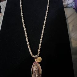 Virgin Mary Pendant With Rope Chain 14k Gold 