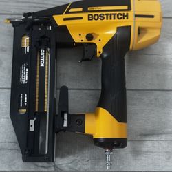 Bostitch® Smart Point® Pneumatic 16-Gauge Straight Finish Nailer