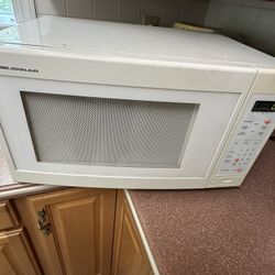 Jenn- Air Oven And Microwave