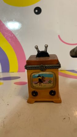 Vintage 2”