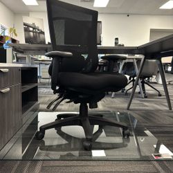 $215 Off! | CoolMesh Pro Office Chair | True Ergonomic Comfort 