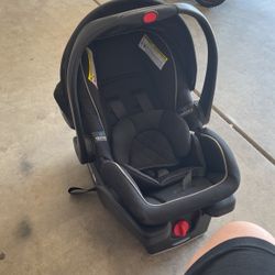Graco TrueShield Infant Car Seat. 
