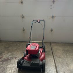 Lawnmower 