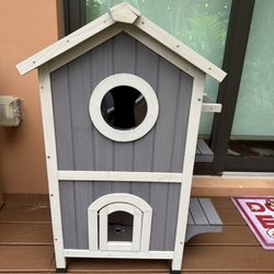 Outdoor Cat House 