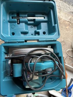Makita saw