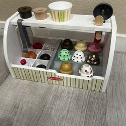 Melissa & Doug Ice Cream Toy