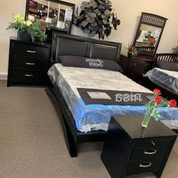 🍂$39 Down Payment 🍂Galinda Black Arch Platform Bedroom Set