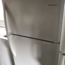 Fridge Frigidaire 