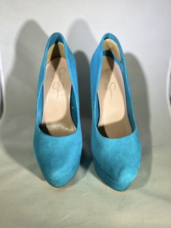 Jessica Simpson platform pump