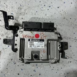 2015 Hyundai Veloster 39110-2BBR4, 391102BBR4 Engine Control Module ECM, TESTED