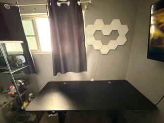 Standing/Gaming Desk