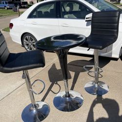 High Bar Table With 2 Leather Stools
