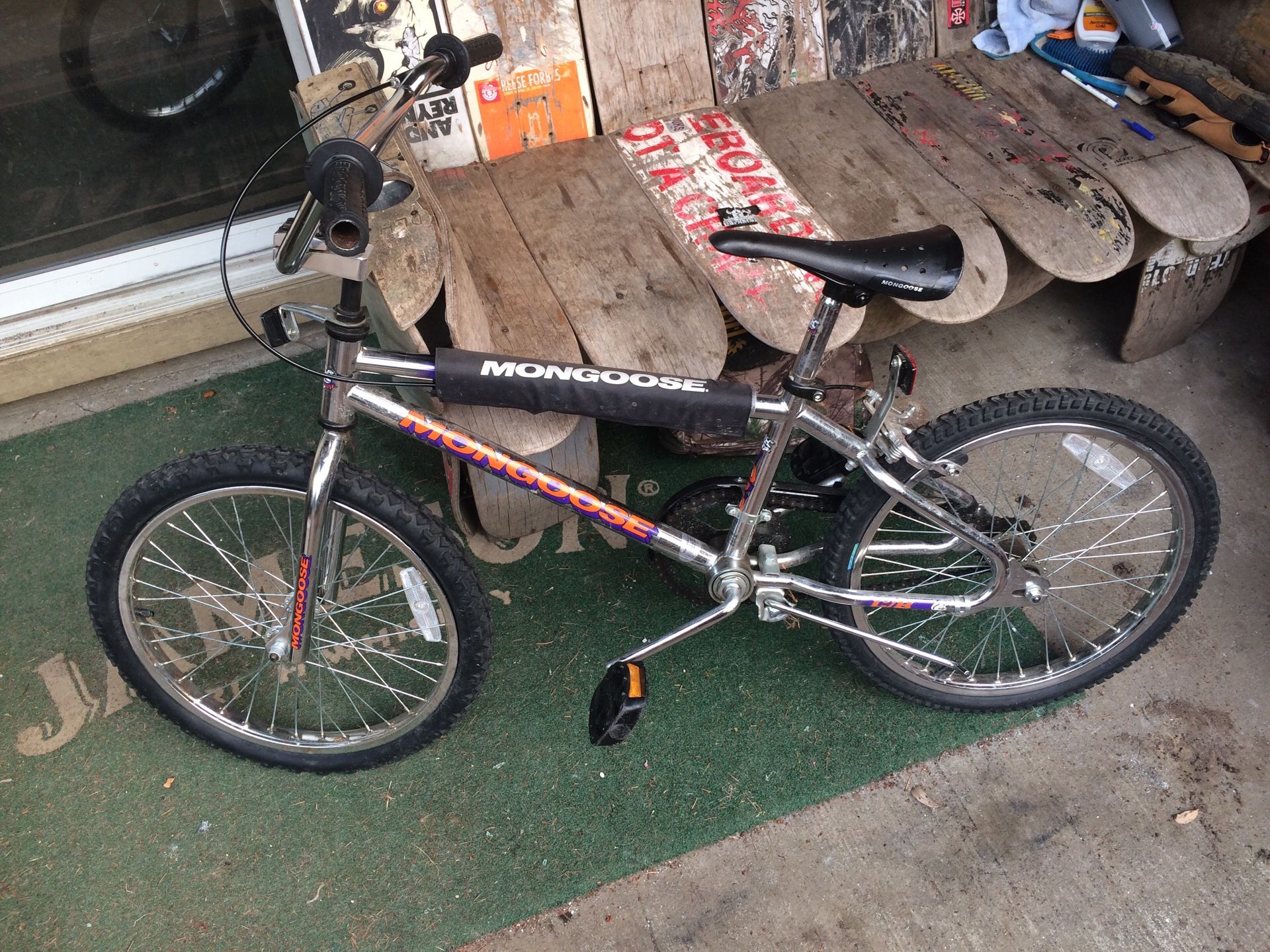 Vintage Mongoose Menace 1020 BMX Bicycle Bike 1990's Loop Tail F/W 20” Oldschool chrome bmx bike old school MAKE OFFER