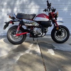 Honda monkey