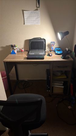 Wooden/Metal Desk