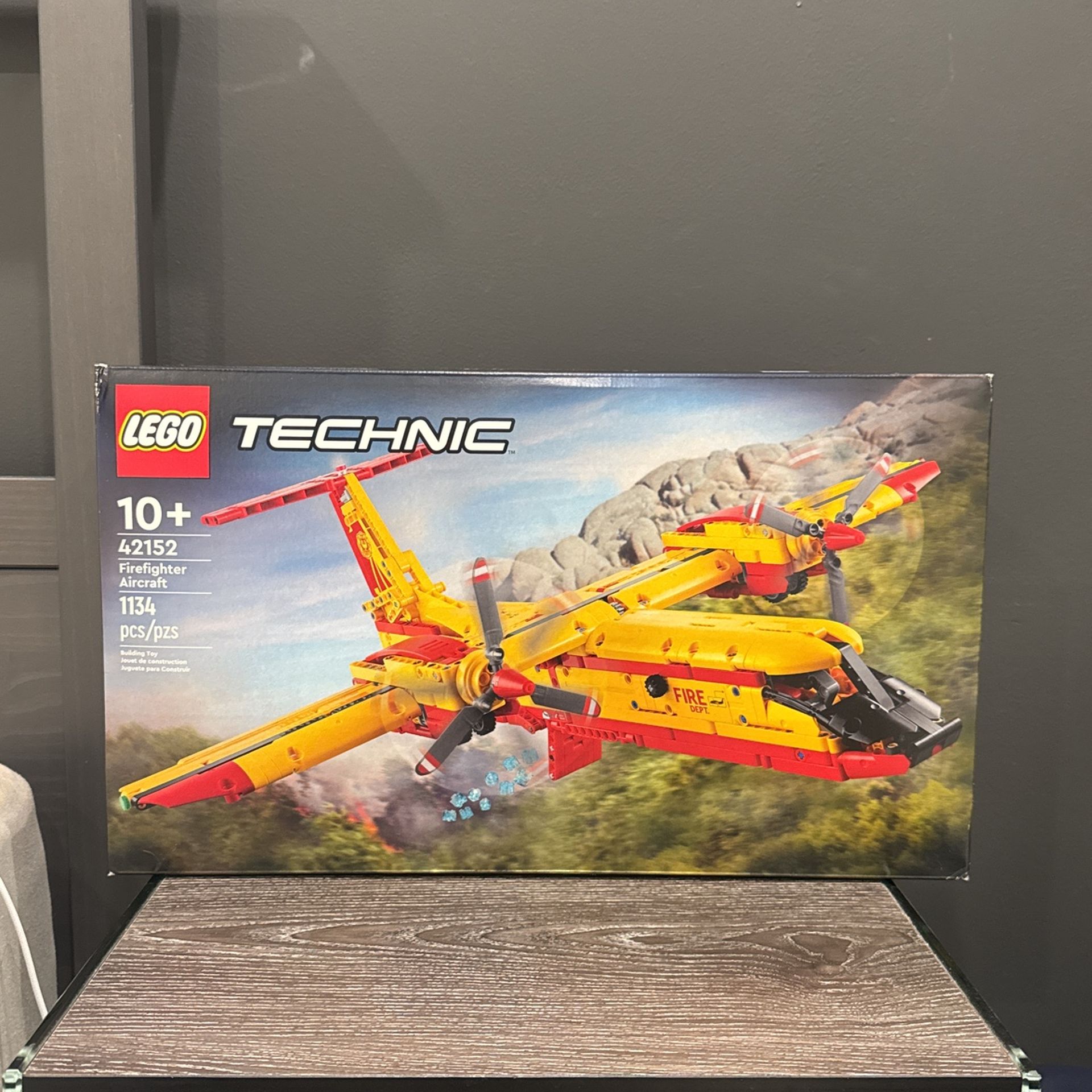 LEGO Technic Firefighter Aircraft