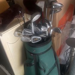 Golf clubs 