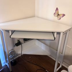  Desk And Chair 