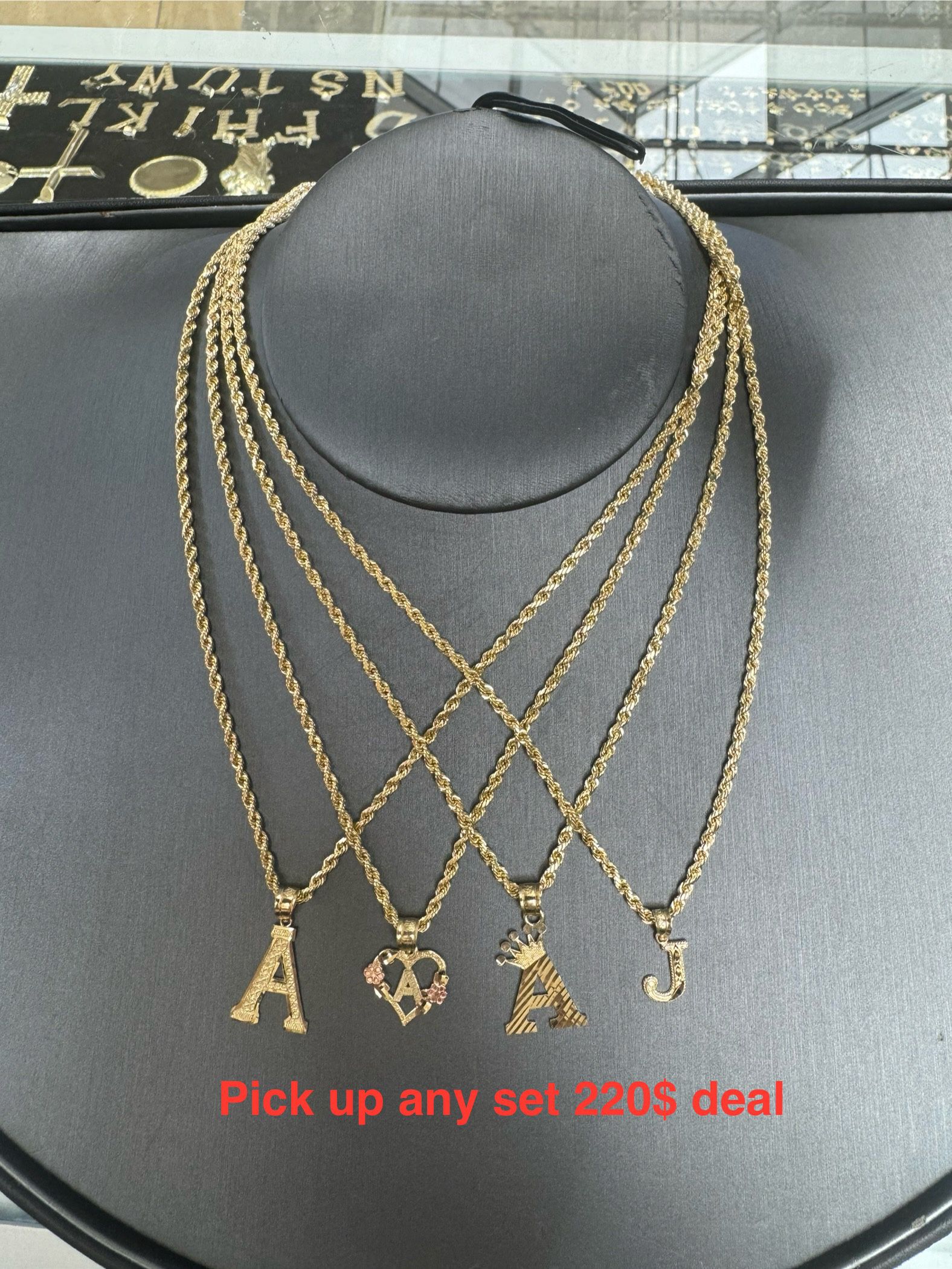 10kt Gold Chain 10kt Gold Intial 