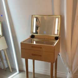 Real Wood Makeup Vanity/Desk