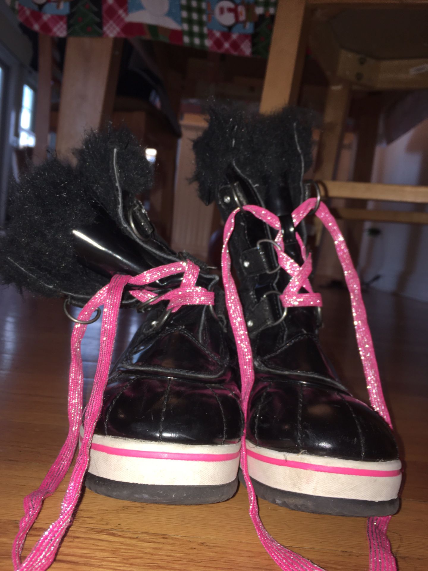 Justice Black & Pink Snow boots