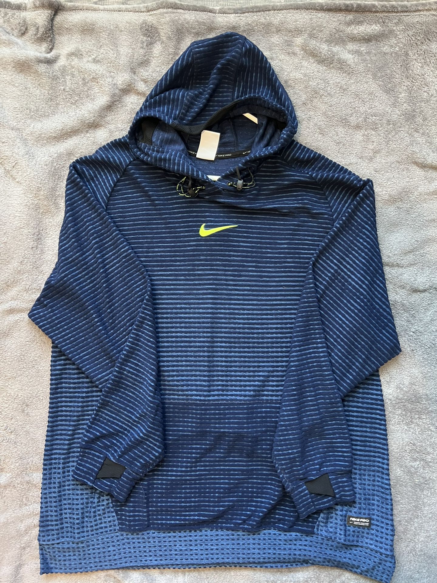 Nike Men's Pro Therma-Fit ADV Fleece Pullover (XL)