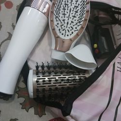 HAIRDRYER  MACHINE & ACCESSORIES .........😁😊😍