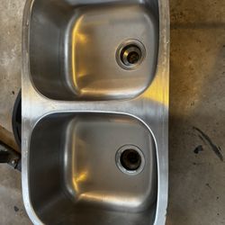 Double Stainless Steel Sink 