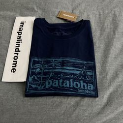 Patagonia “Pataloha Honolulu” Carved Logo Tee (navy) - size M slim fit