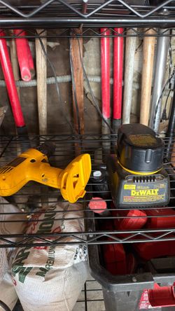 D Walt  drill