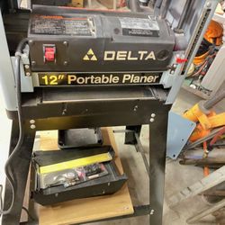 Delta 12” Power Planer With Rolling Stand