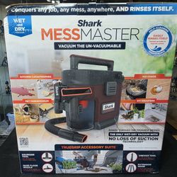 Shark Messmaster Wet & Dry Portable Vacuum - NIB