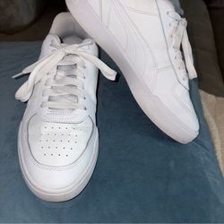 Excellent (barely Used) Puma Sneakers 