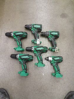 Hitachi 18v drills and 1 impact