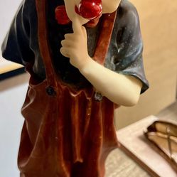 Vintage Resin Figure “Clown With A Bunch Of Flowers