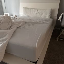 WHITE QUEEN BED FRAME W/DRESSER & NIGHT STAND