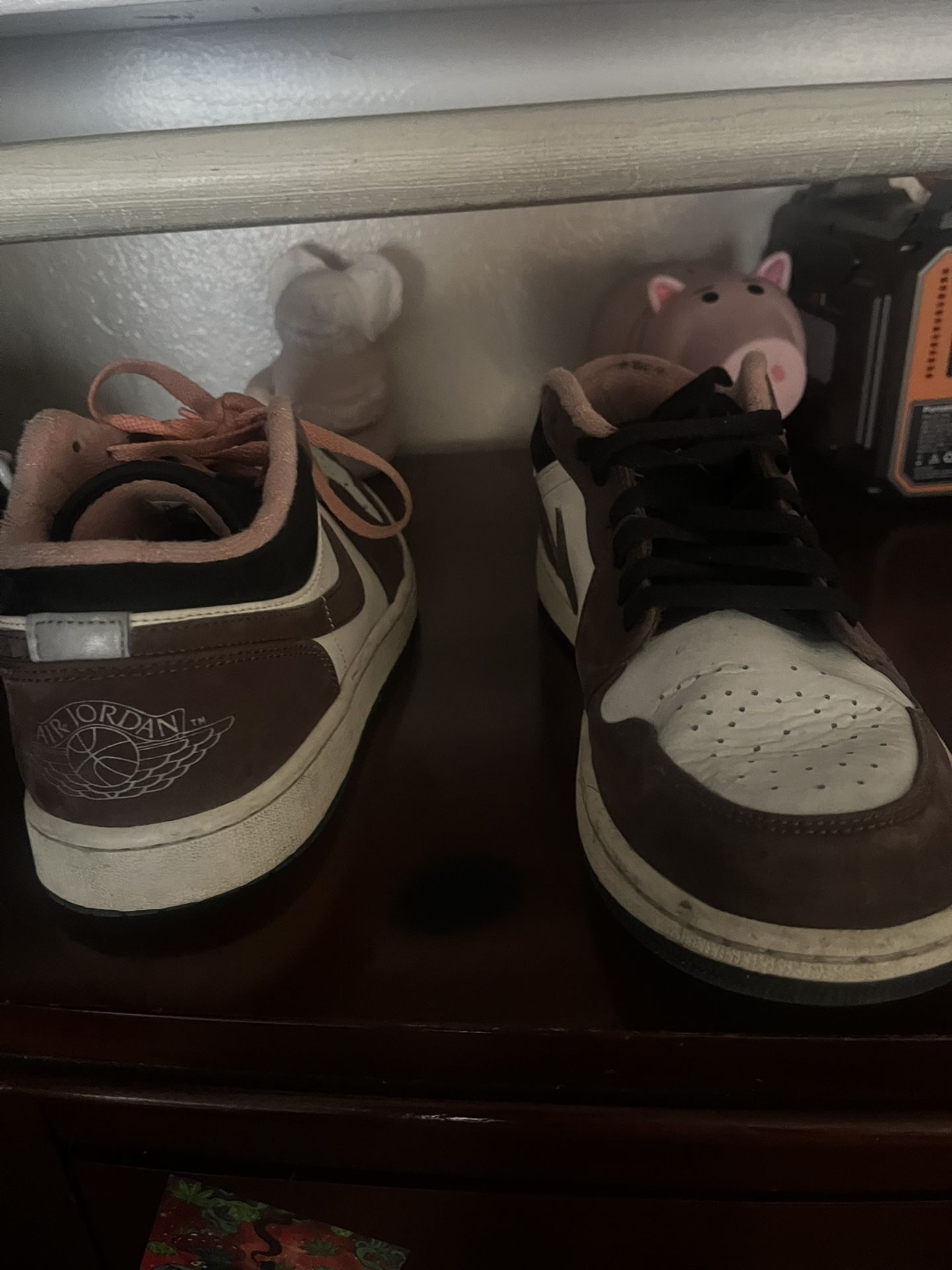 Mocha 1 Jordan low