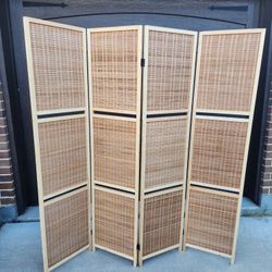 4 panels wood room divider (64"W×67"H)