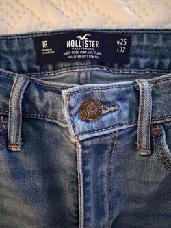 Juniors Hollister High-Rise Vintage Flare Jeans W25 L32
