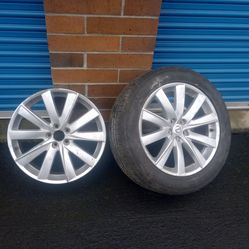 Rim with tire