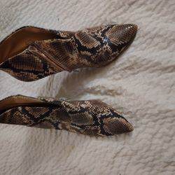Jessica Simpson Snake Skin Pointy Booties