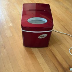Icemaker