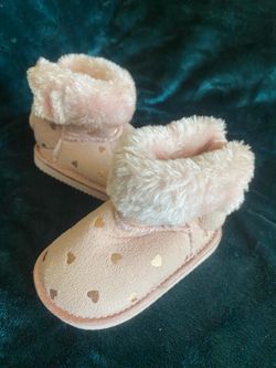 Size 4-5 boots