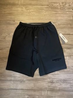 Essentials Shorts
