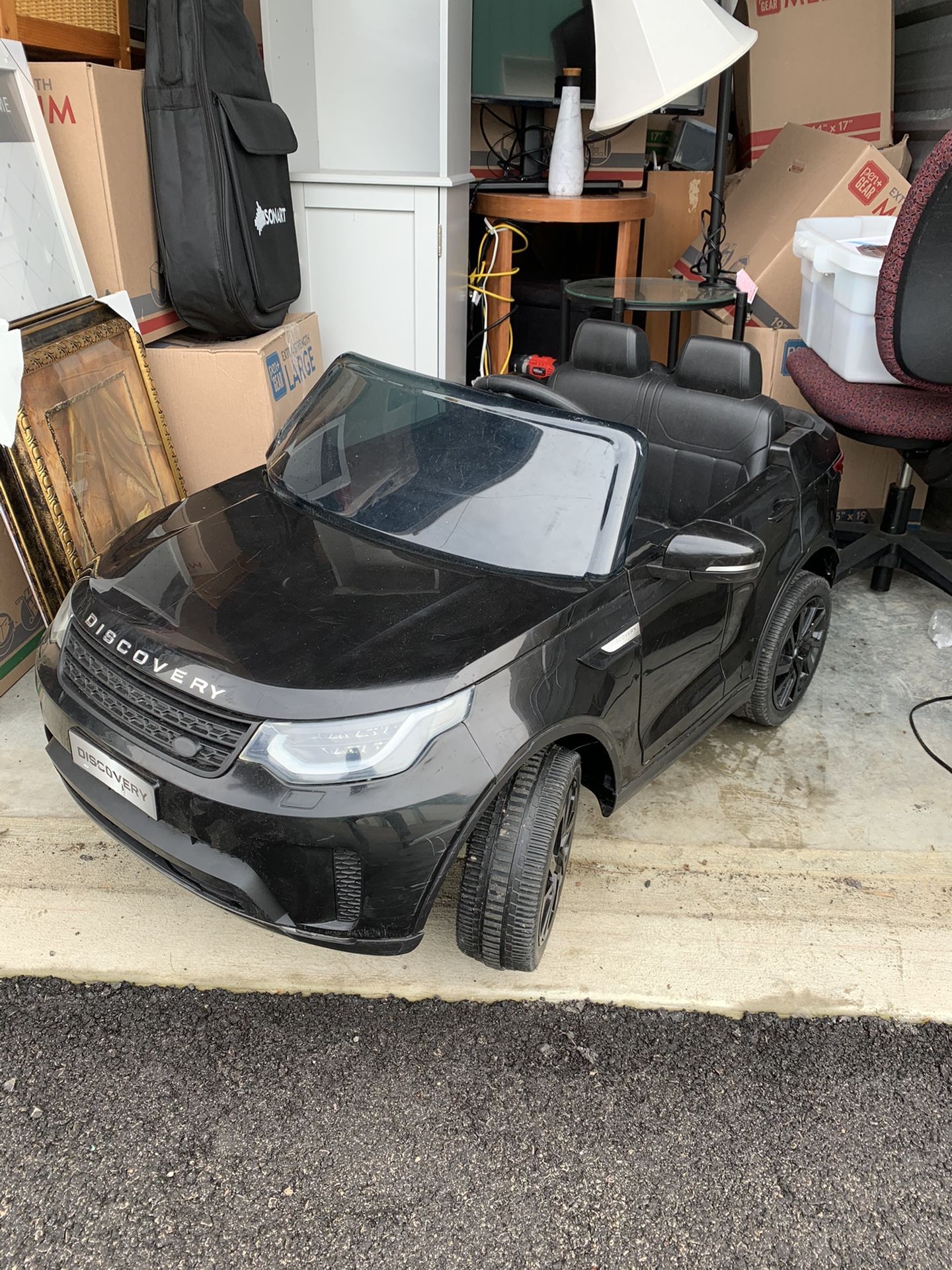 Kids POWER WHEEL - Black Range Rover - Working LED Headlights, 2-Seater, Excellent Condition
