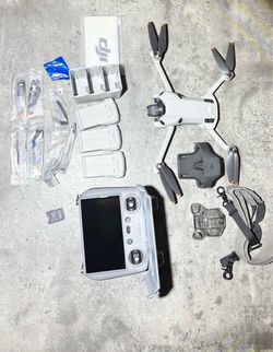 DJI Mini 4 Pro Fly More Combo & Accessories Plus Carry Case