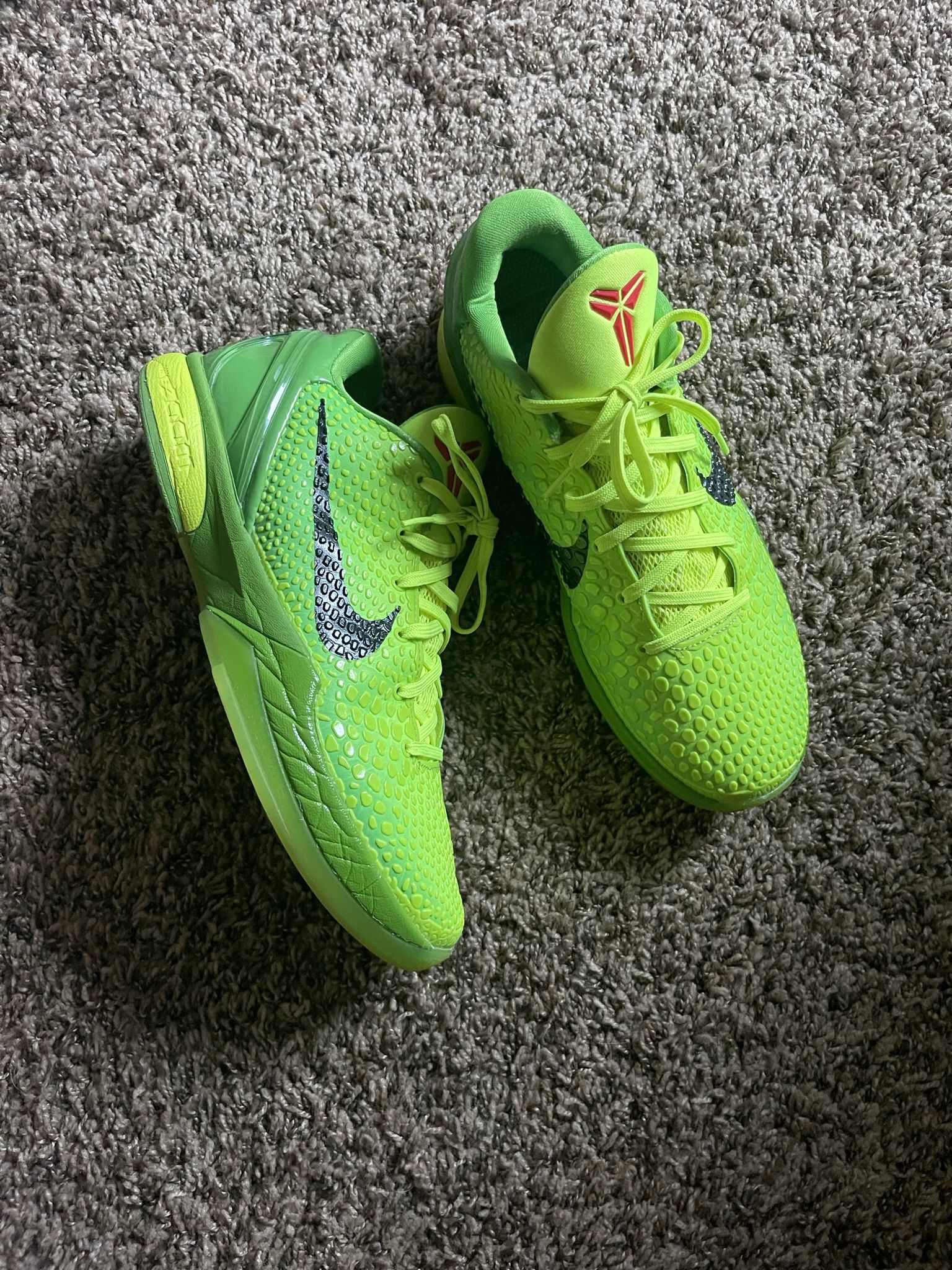 Kobe 6 Grinch