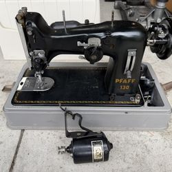 PFAFF 130 Vintage Sewing Machine