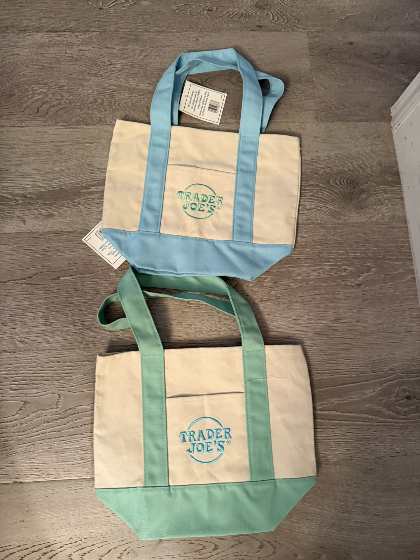 Trader joe’s mini tote Pastel Color